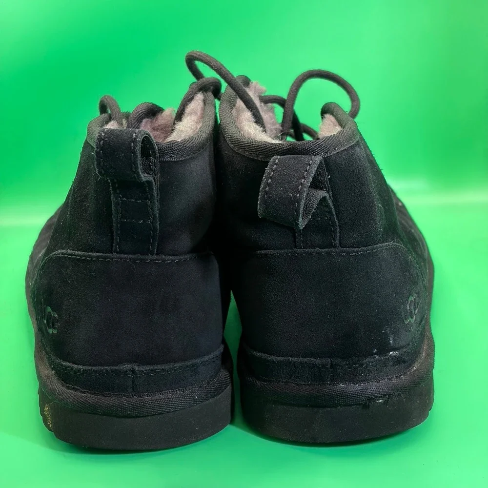 UGG Neumel 3236 Wool Lined Chukka Boots Mens 12 Black Suede Lace Up Wicking Shoe